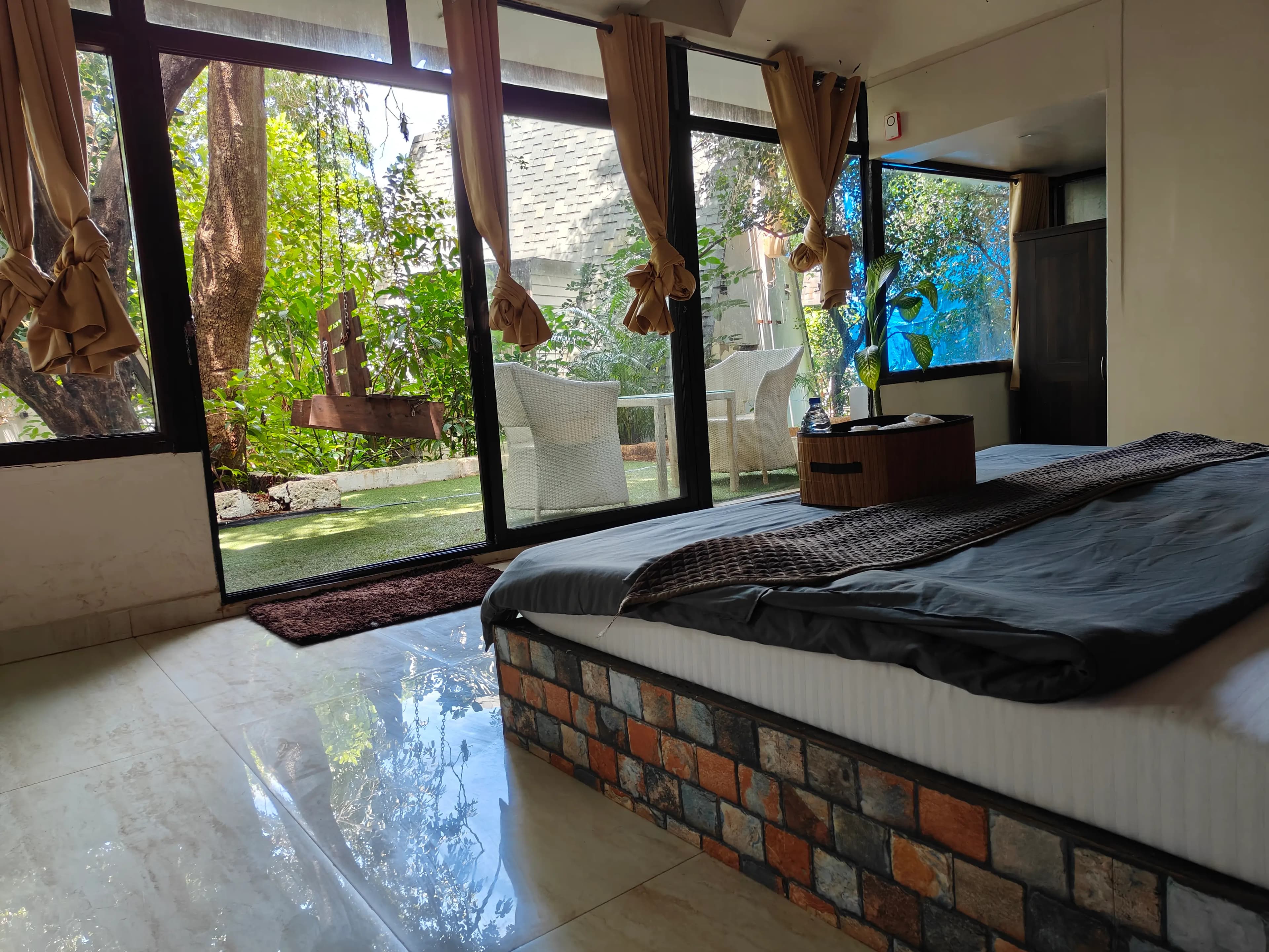 opportunity carousal item