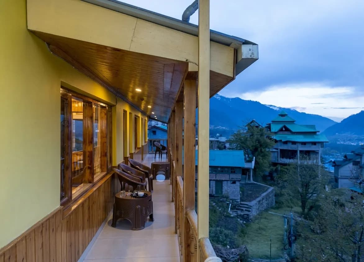 opportunity carousal item