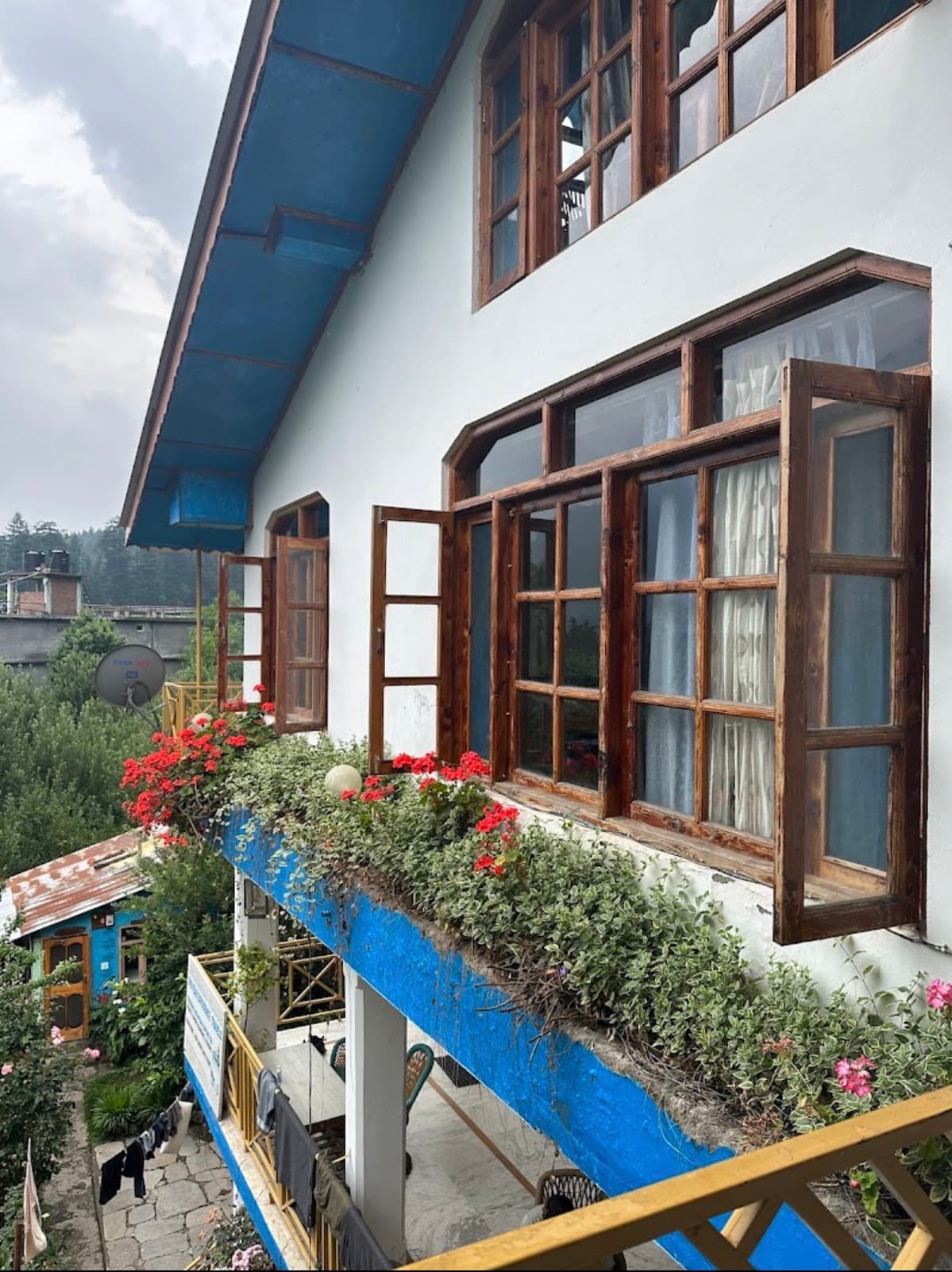 opportunity carousal item