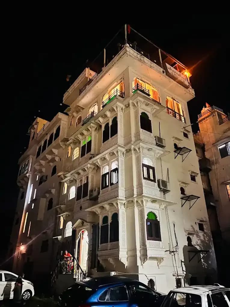 opportunity carousal item