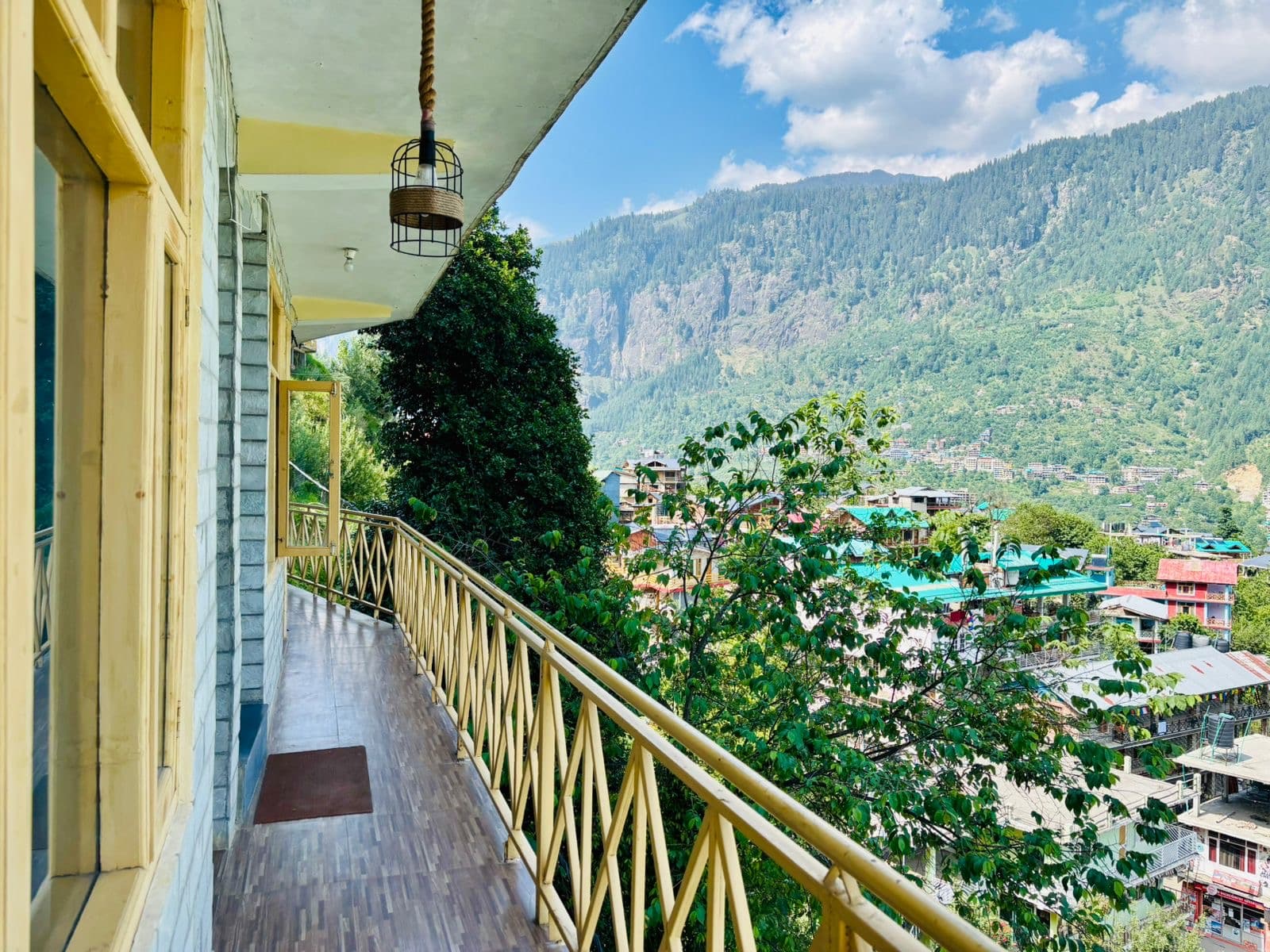 opportunity carousal item