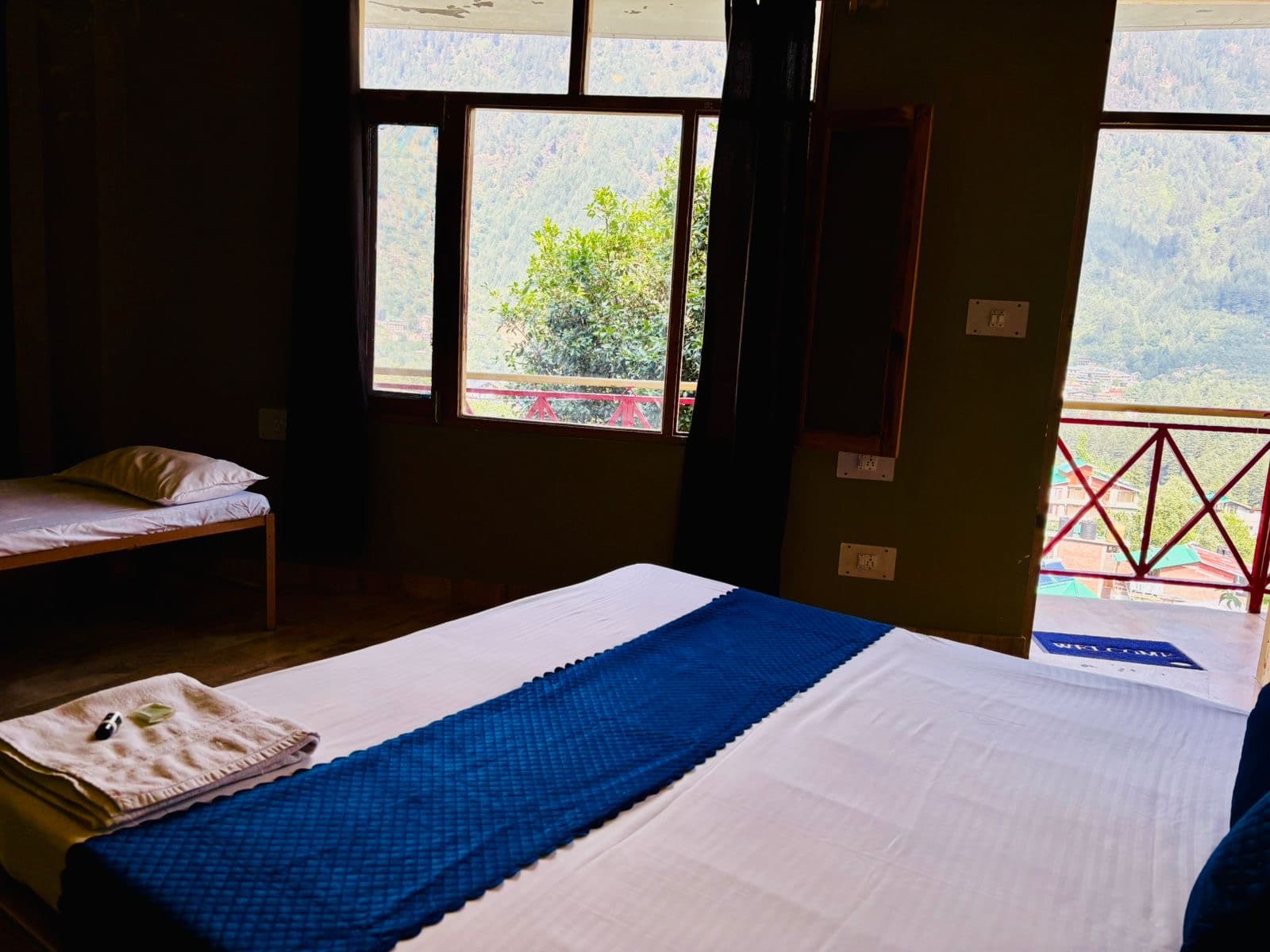 opportunity carousal item